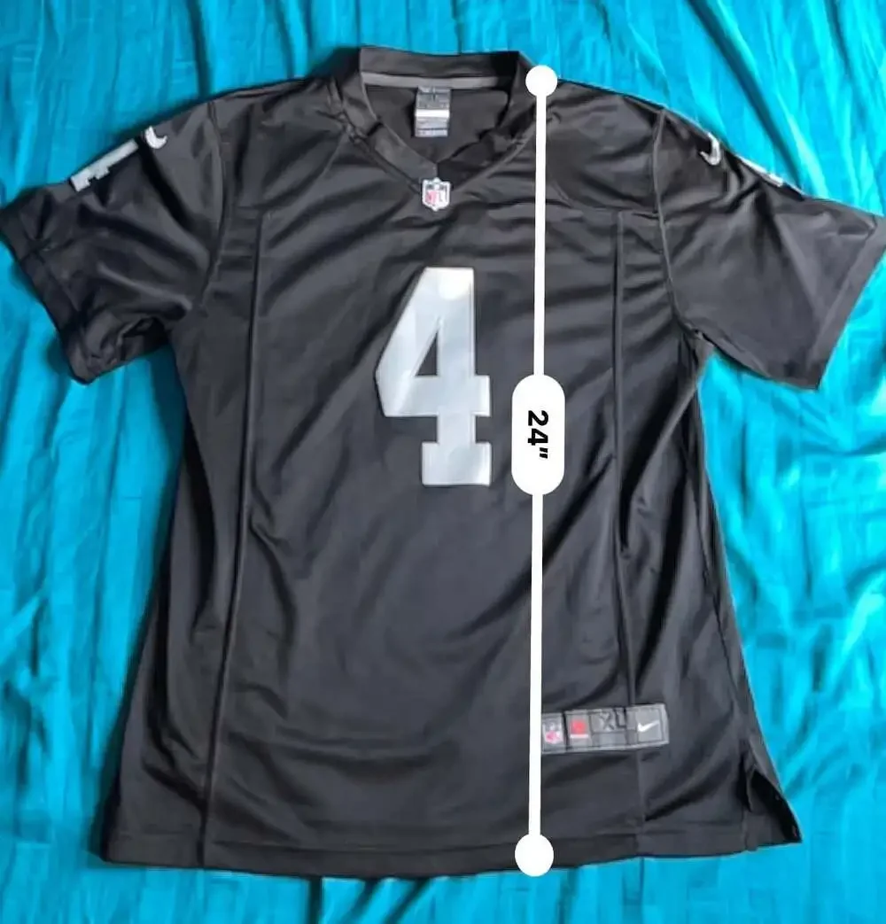 Nike Derek Carr #4 Oakland Raiders NFL Jersey Youth Size S Black Silver On Field